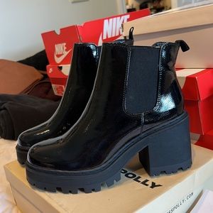 Misguided black patent chunky Chelsea boots